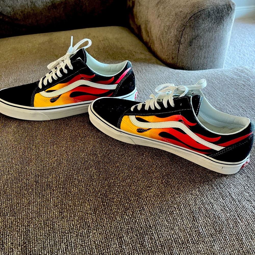 Vans old school flames Sz 12.  Worn 2x great condition
